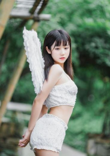 欧美风装饰画框条_1080手机在线看