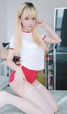 亚洲成av人在线视伊_720高清完整版
